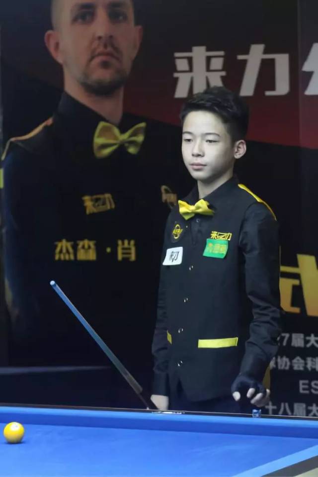 得尤为稳健
