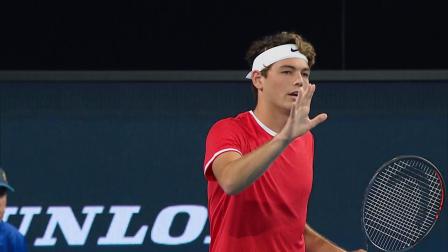 低风险且高 低风险且高