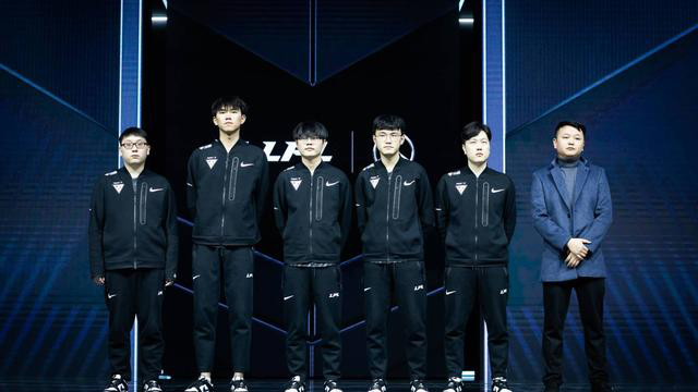 他认为通过 他认为通过