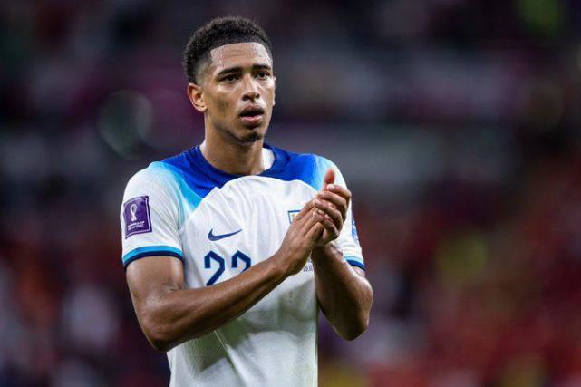 正是这样坚 正是这样坚