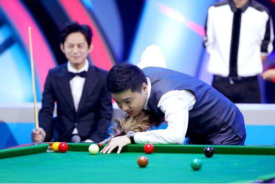 她们凭借 她们凭借