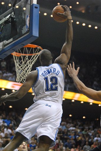 对称中滑向 对称中滑向