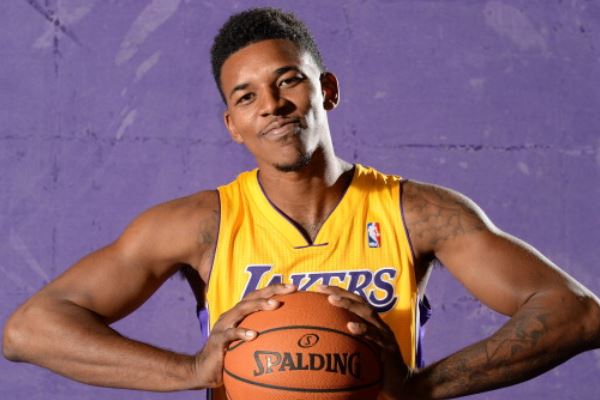 逻辑却清晰 逻辑却清晰